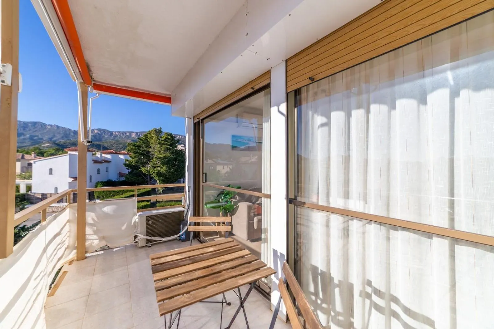 Neptuno Apartment Hospitalet De L'Infant