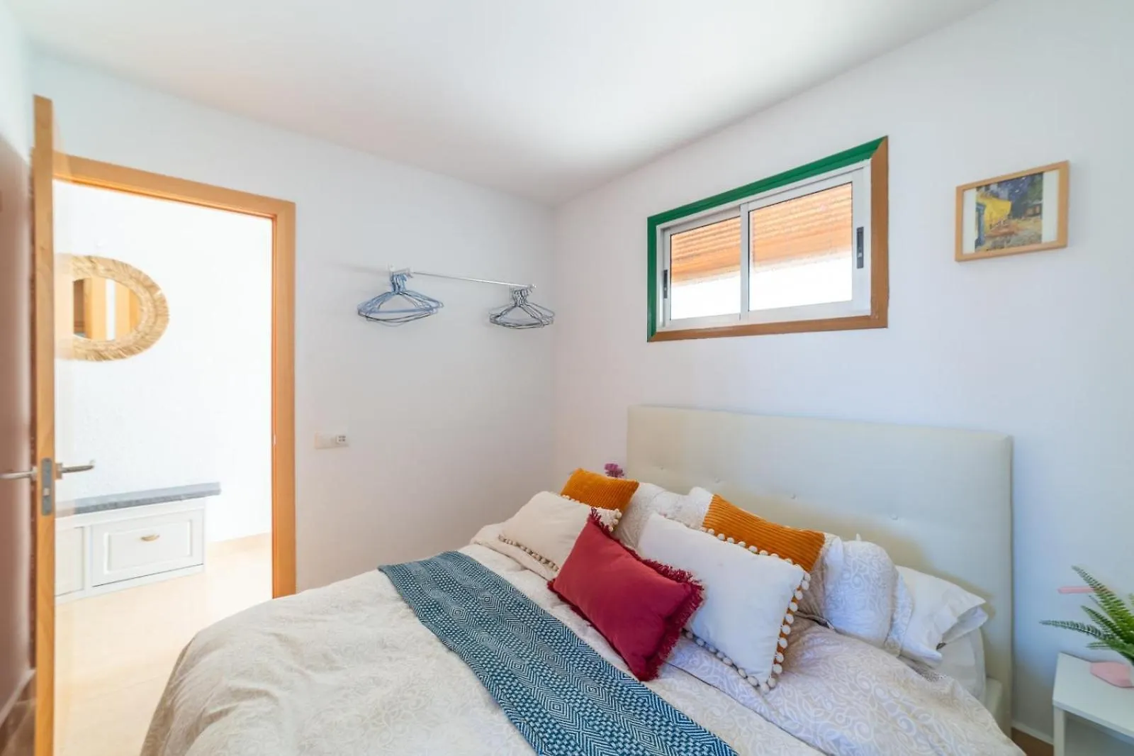 Neptuno Apartment Hospitalet De L'Infant Spain