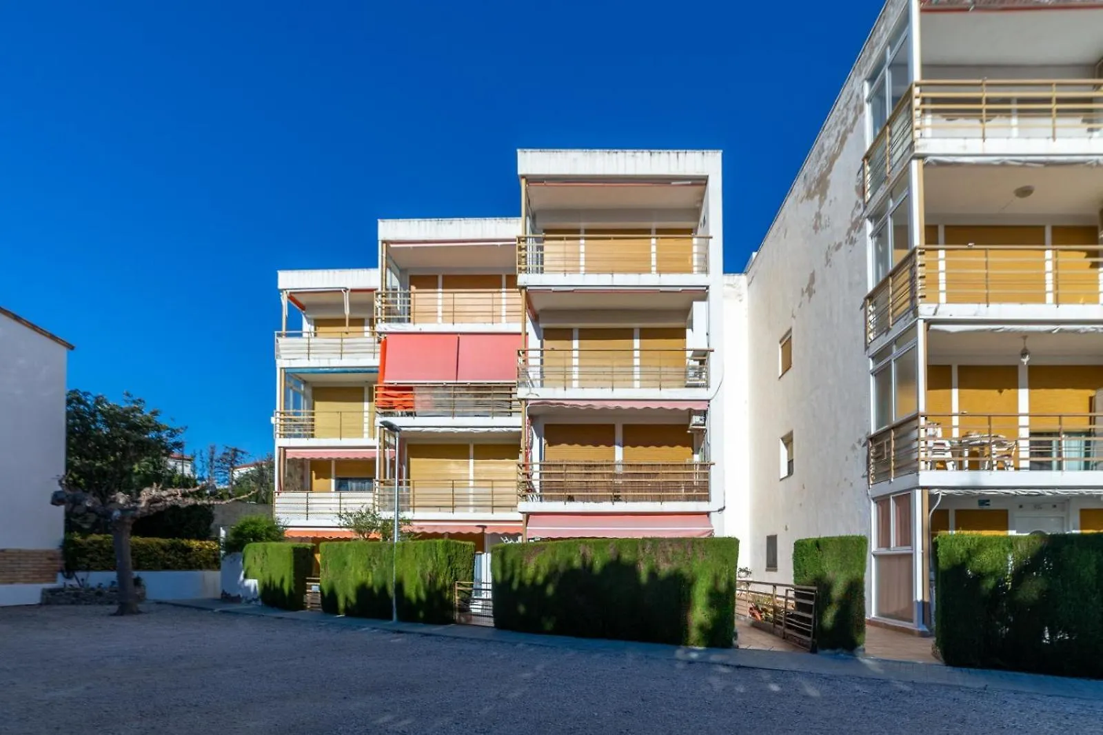 Neptuno Apartment Hospitalet De L'Infant Spain
